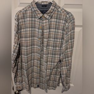 Men's Long-Sleeve Plaid Button-Down Shirt in Gray and Tan